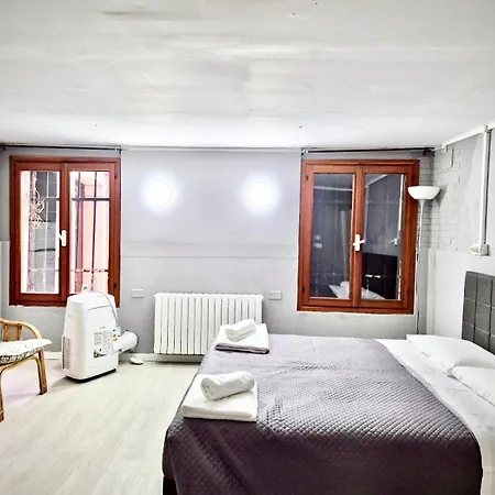 Apartmán Palazzo Diedo 2 *